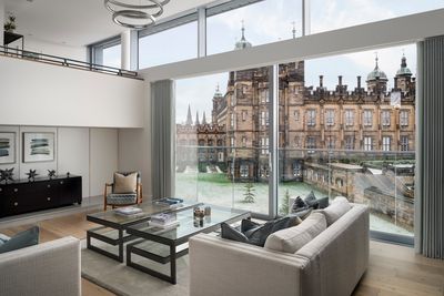 Sistemas de rieles, SG 5600, Colorama 2, The Crescent, Edinburgh, Scotland, UK