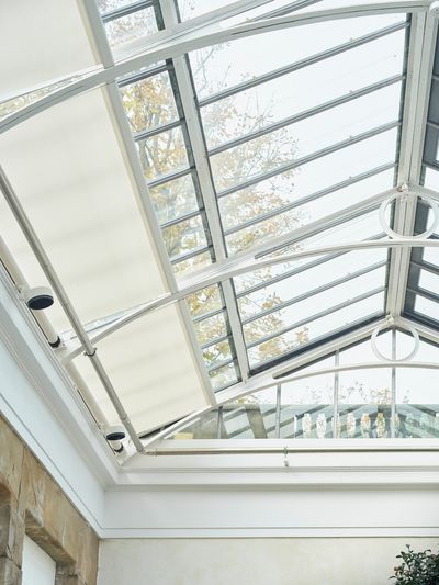 Sistemas Skylight, SG 8600, Versascreen 1-10%, The Camellia House, Wentworth, South Yorkshire, United Kingdom