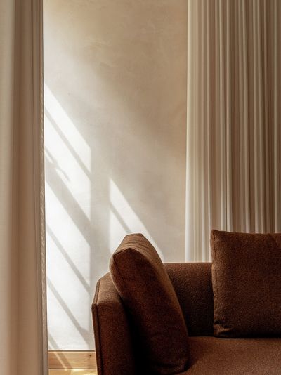 Sistemas de rieles, SG 6870, Colorama 1, Ashley Court, London, United Kingdom