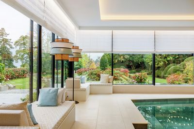 Sistemas de estores, SG 2360, Colorama 2, Villa at the lake, Lucerne, Switzerland