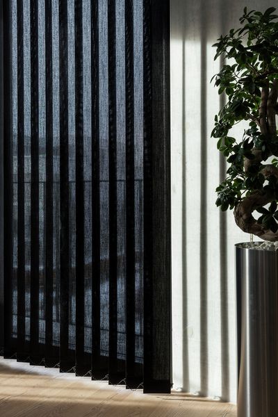 Sistemas de bandas verticales, SG 2960, Colorama 2, Office, Bern, Switzerland