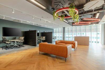 Sistemas de enrollables, SG 4960, Versascreen 1-10%, Virgin Money, Glasgow, Scotland, United Kingdom