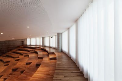 Sistemas de rieles, SG 5600, Colorama 1, Summa Aldapeta, San Sebastian, Spain