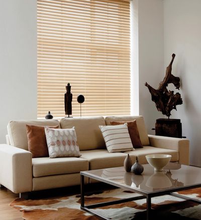 Sistemas de Venecianas, SG 8960, Room shot, wood slats 50mm