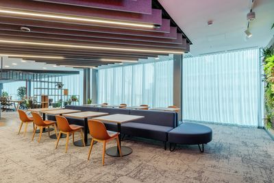 Sistemas de rieles, SG 5600, Colorama 1, Virgin Money, Glasgow, Scotland, United Kingdom