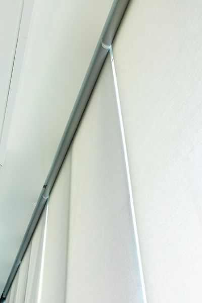 Sistemas de enrollables, SG 4960, Versascreen 1-10%, Virgin Money, Glasgow, Scotland, United Kingdom